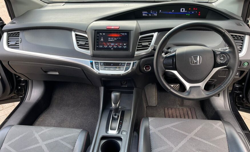 2015 Honda Jade RS