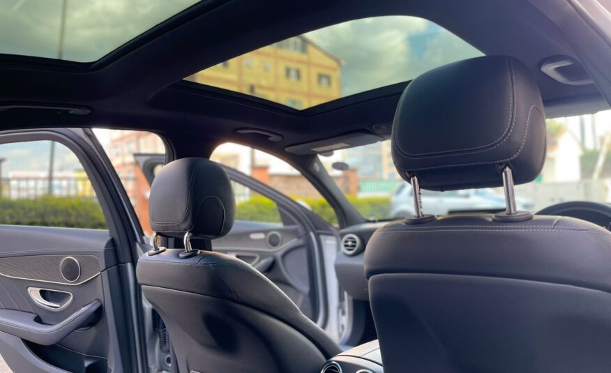 2014 Mercedes Benz C200