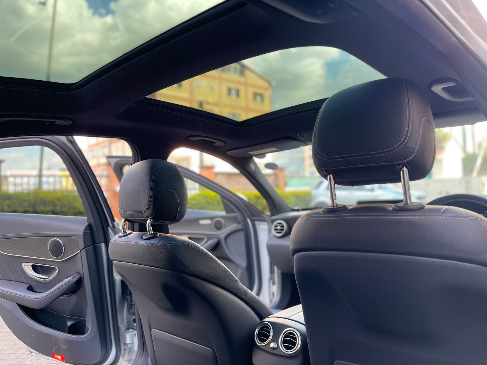 2014 Mercedes Benz C200