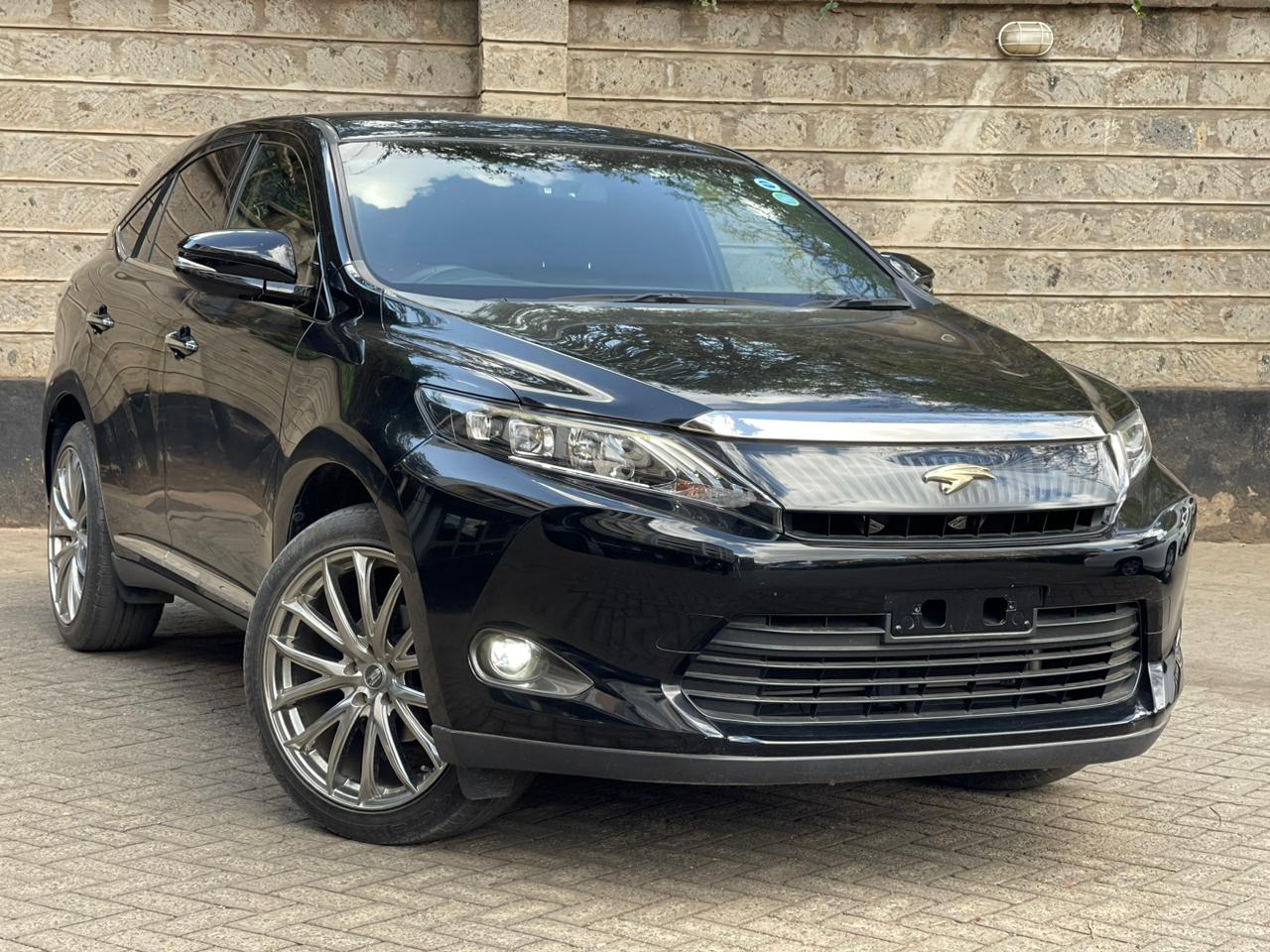 2015 Toyota Harrier
