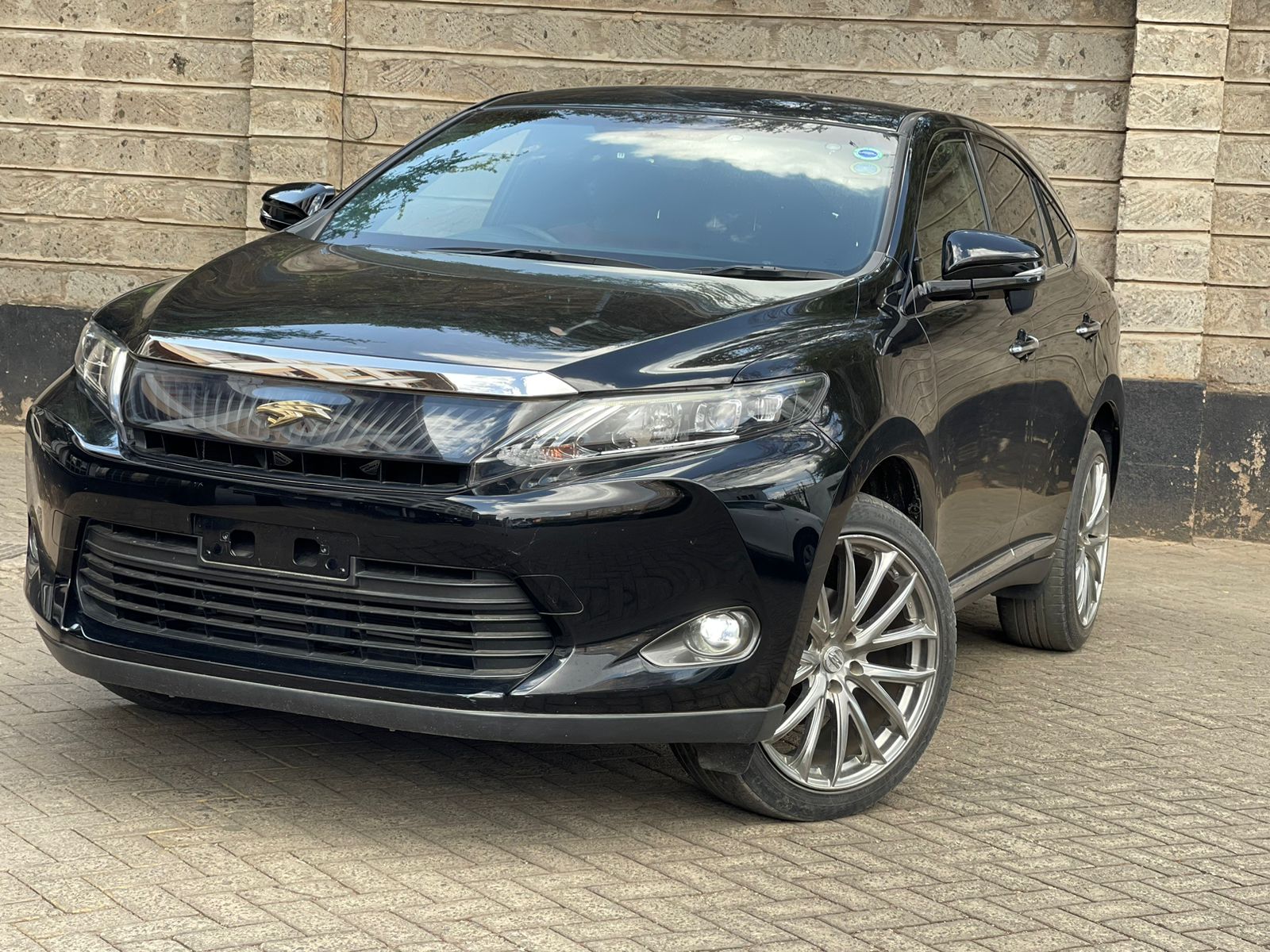 2015 Toyota Harrier