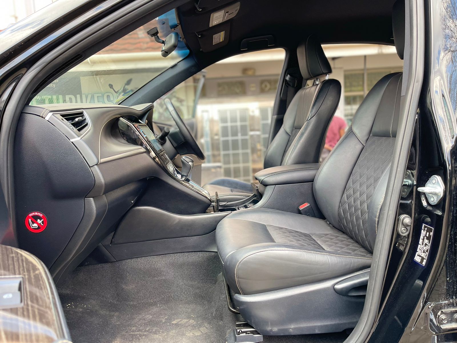 2015 Toyota Harrier
