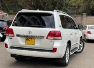 2011 Toyota Landcruiser V8