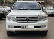 2011 Toyota Landcruiser V8