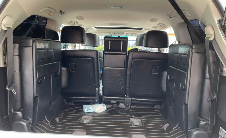2011 Toyota Landcruiser V8