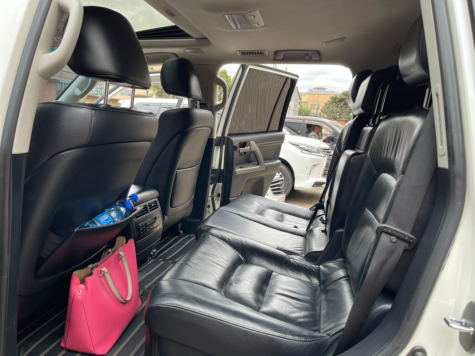 2011 Toyota Landcruiser V8