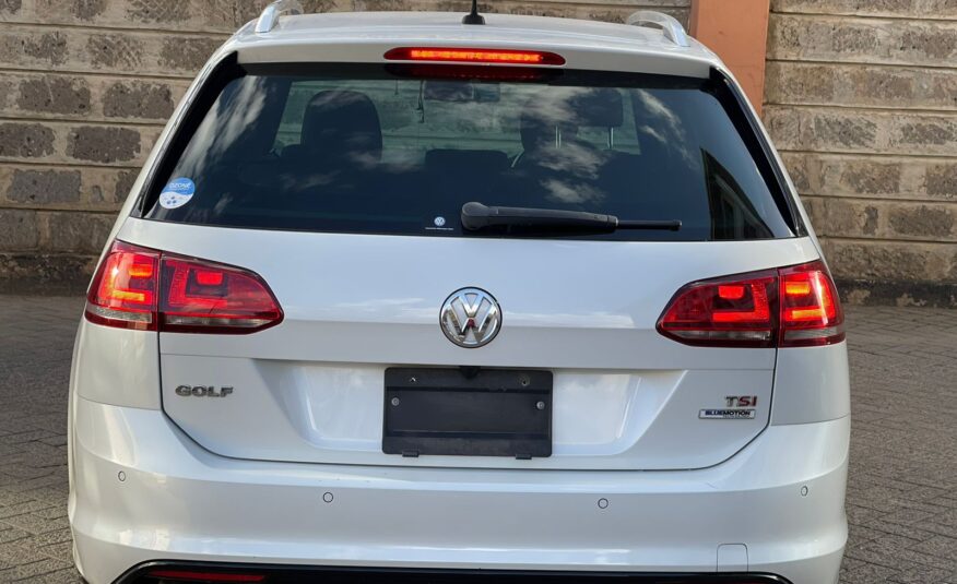 2015 Volkswagen Golf Variant R-Line