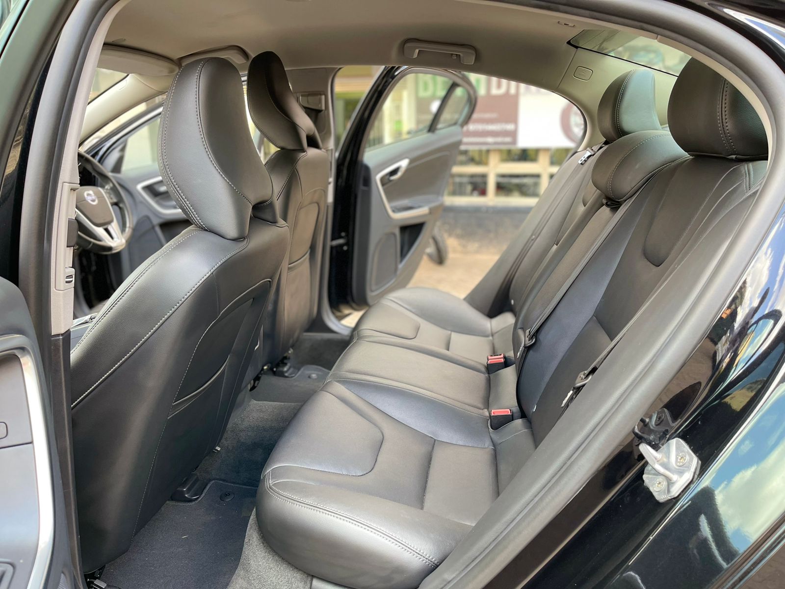 2015 Volvo S60 T5