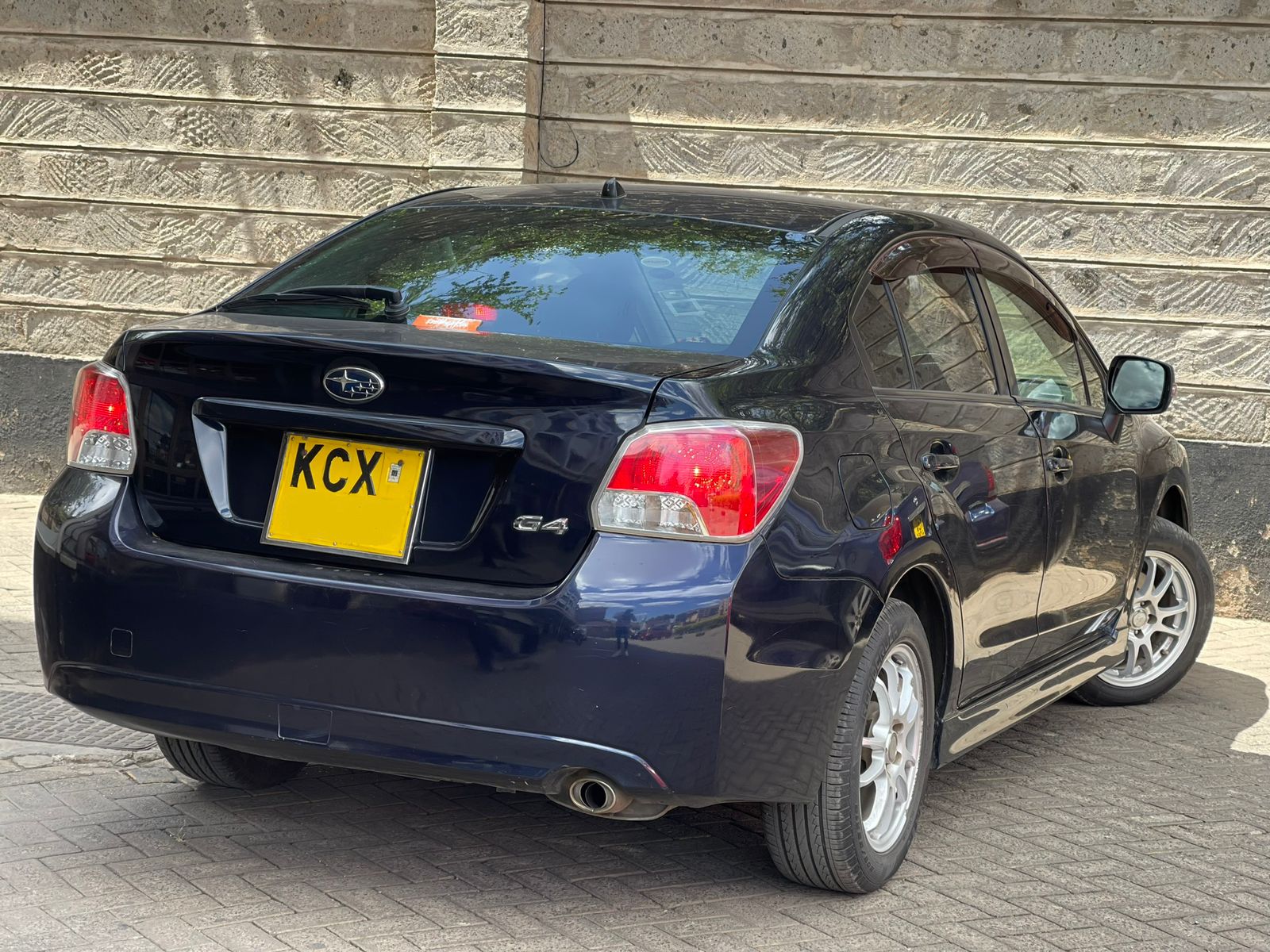 2012 Subaru Legacy G4