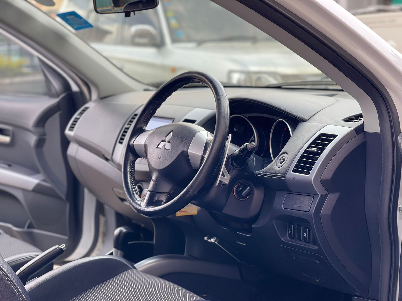 2010 Mitsubishi Outlander Rodest