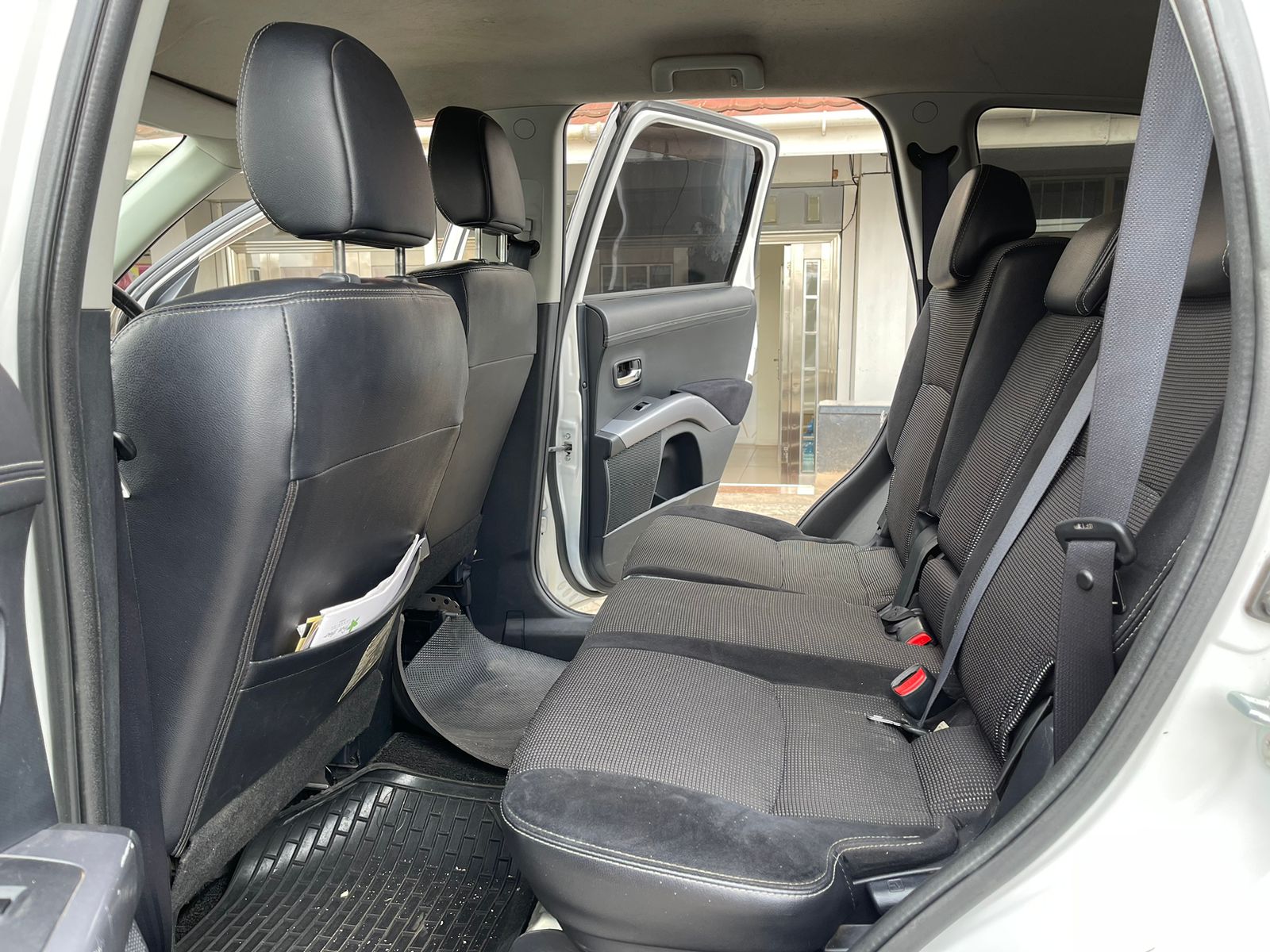 2010 Mitsubishi Outlander Rodest