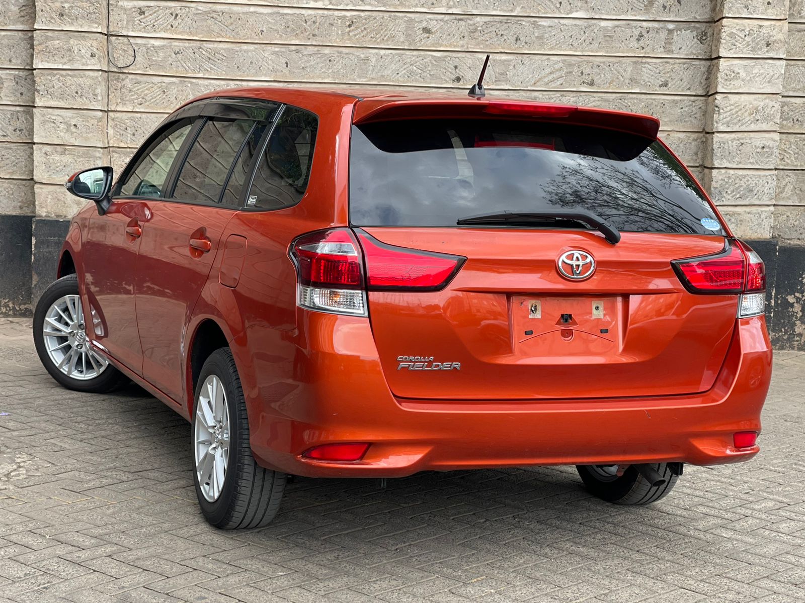 2015 Toyota Fielder
