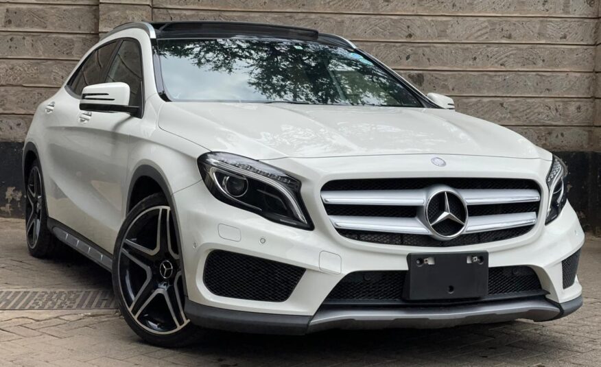 2015 Mercedes Benz GLA 180