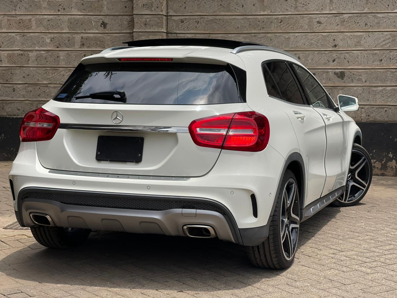 2015 Mercedes Benz GLA 180