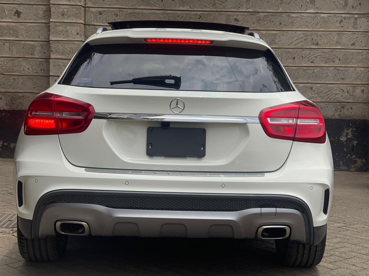2015 Mercedes Benz GLA 180