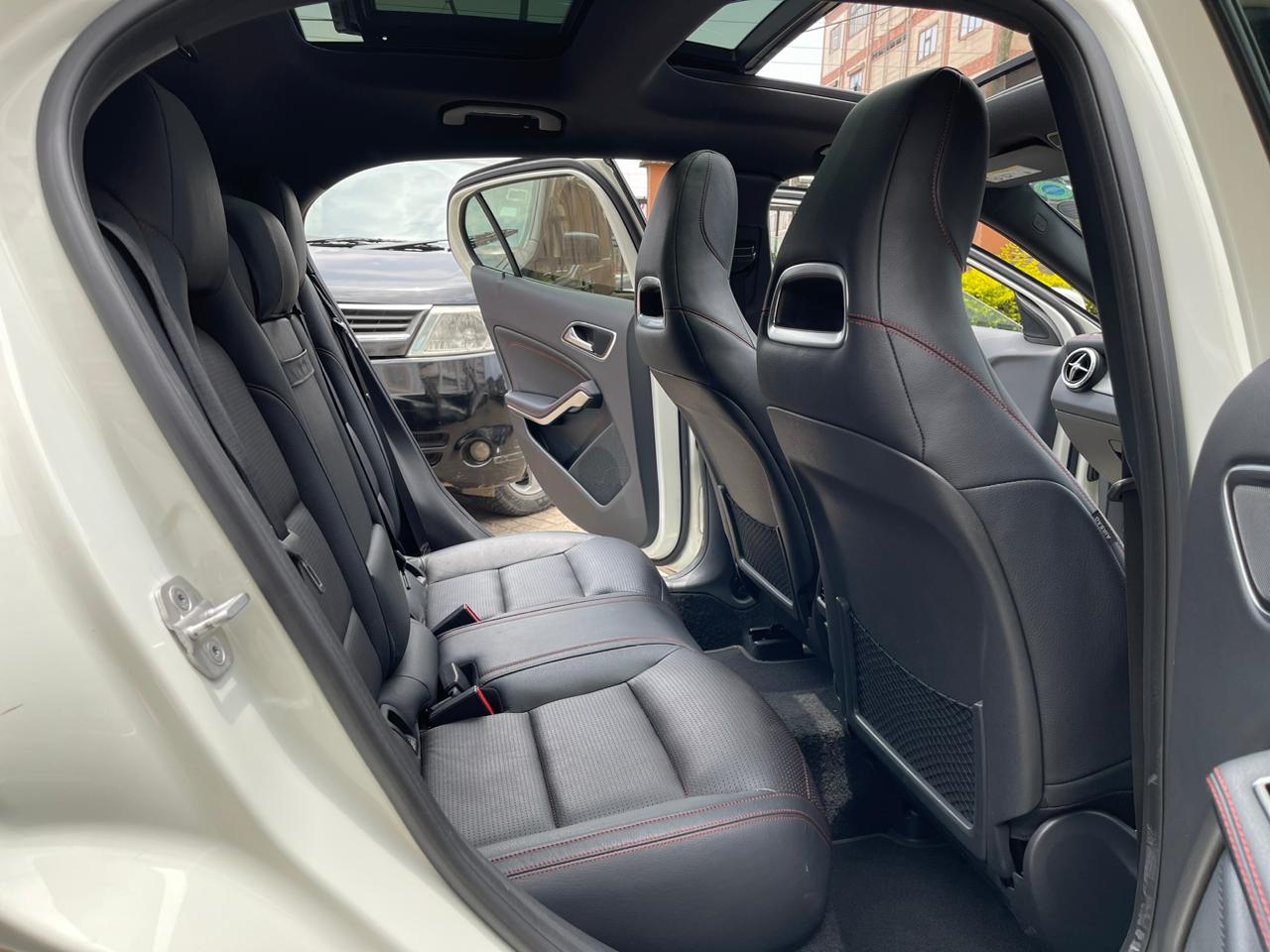 2015 Mercedes Benz GLA 180
