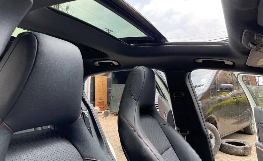 2015 Mercedes Benz GLA 180