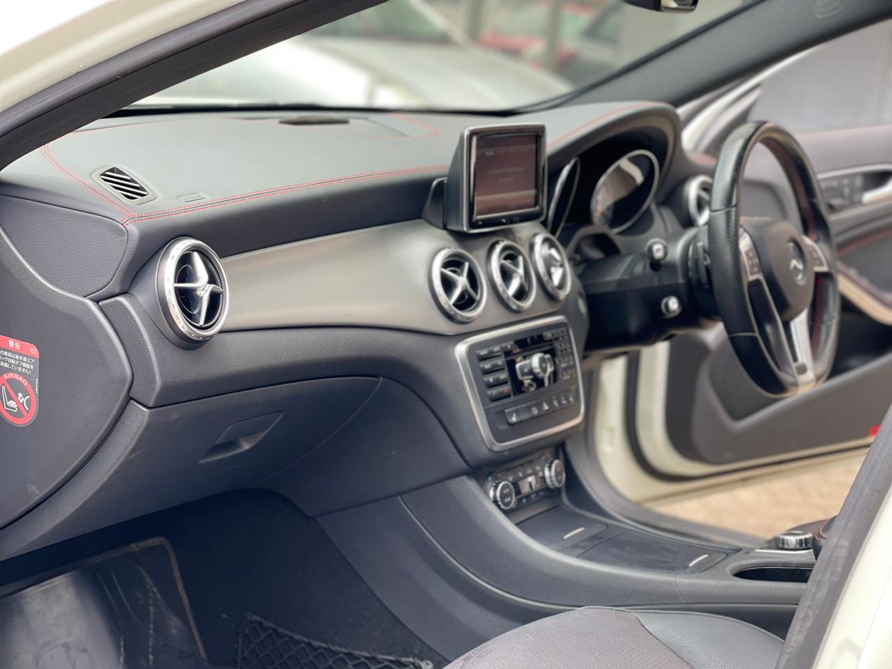 2015 Mercedes Benz GLA 180