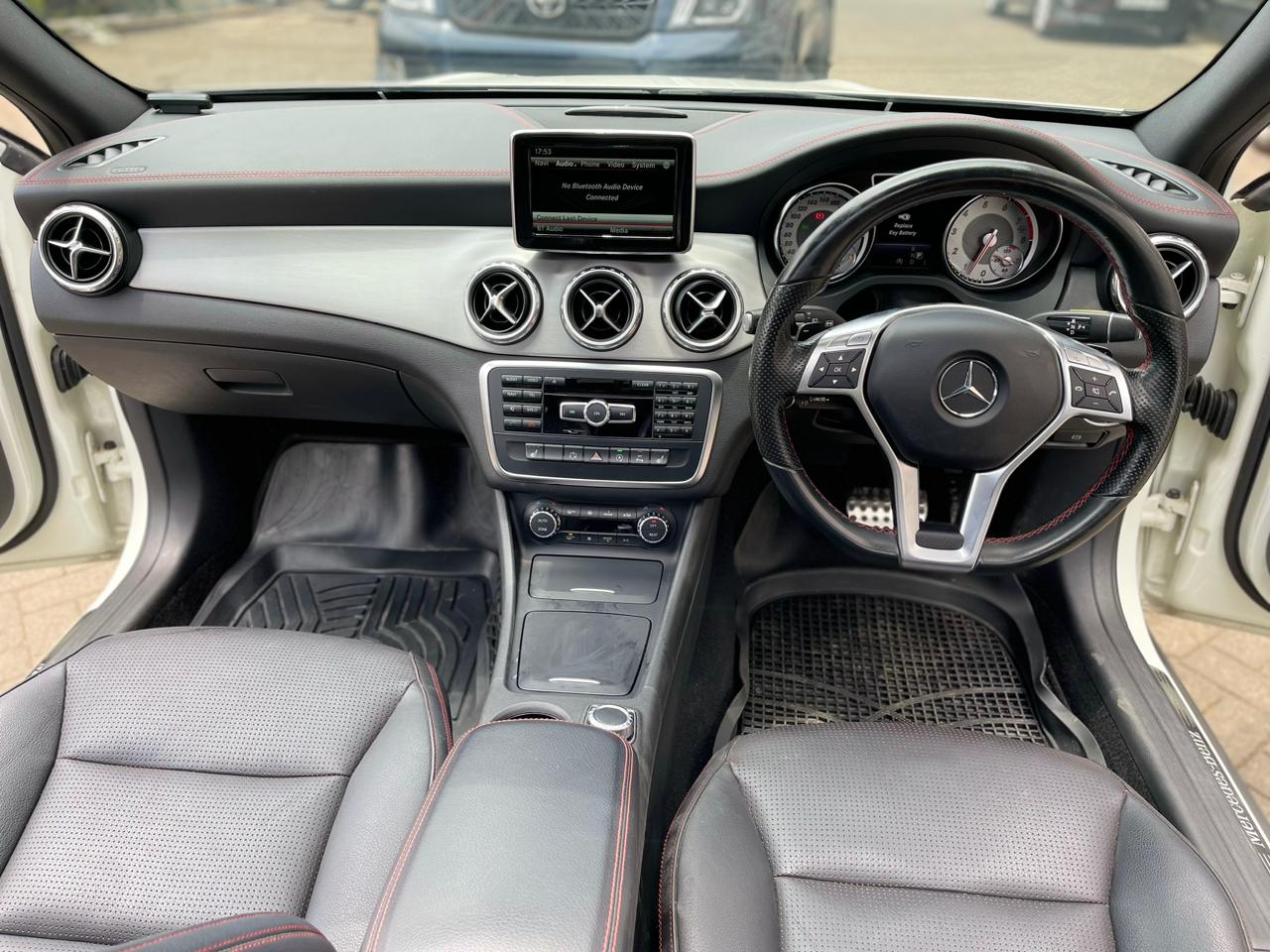 2015 Mercedes Benz GLA 180