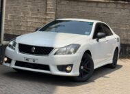 2012 Toyota Crown Athlete