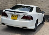 2012 Toyota Crown Athlete