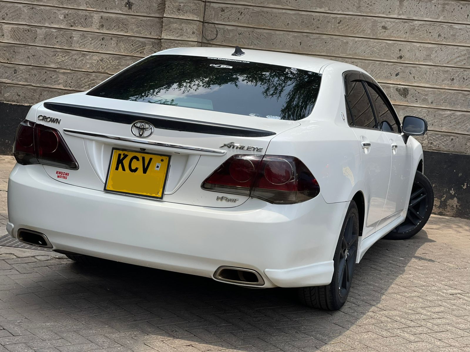 2012 Toyota Crown Athlete