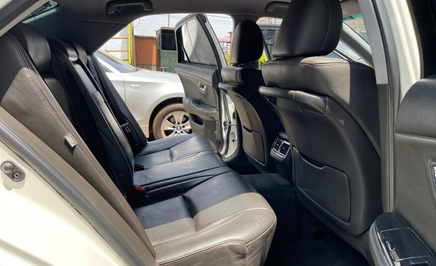 2012 Toyota Crown Athlete