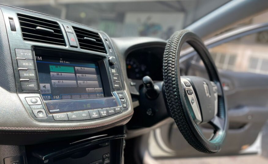 2012 Toyota Crown Athlete