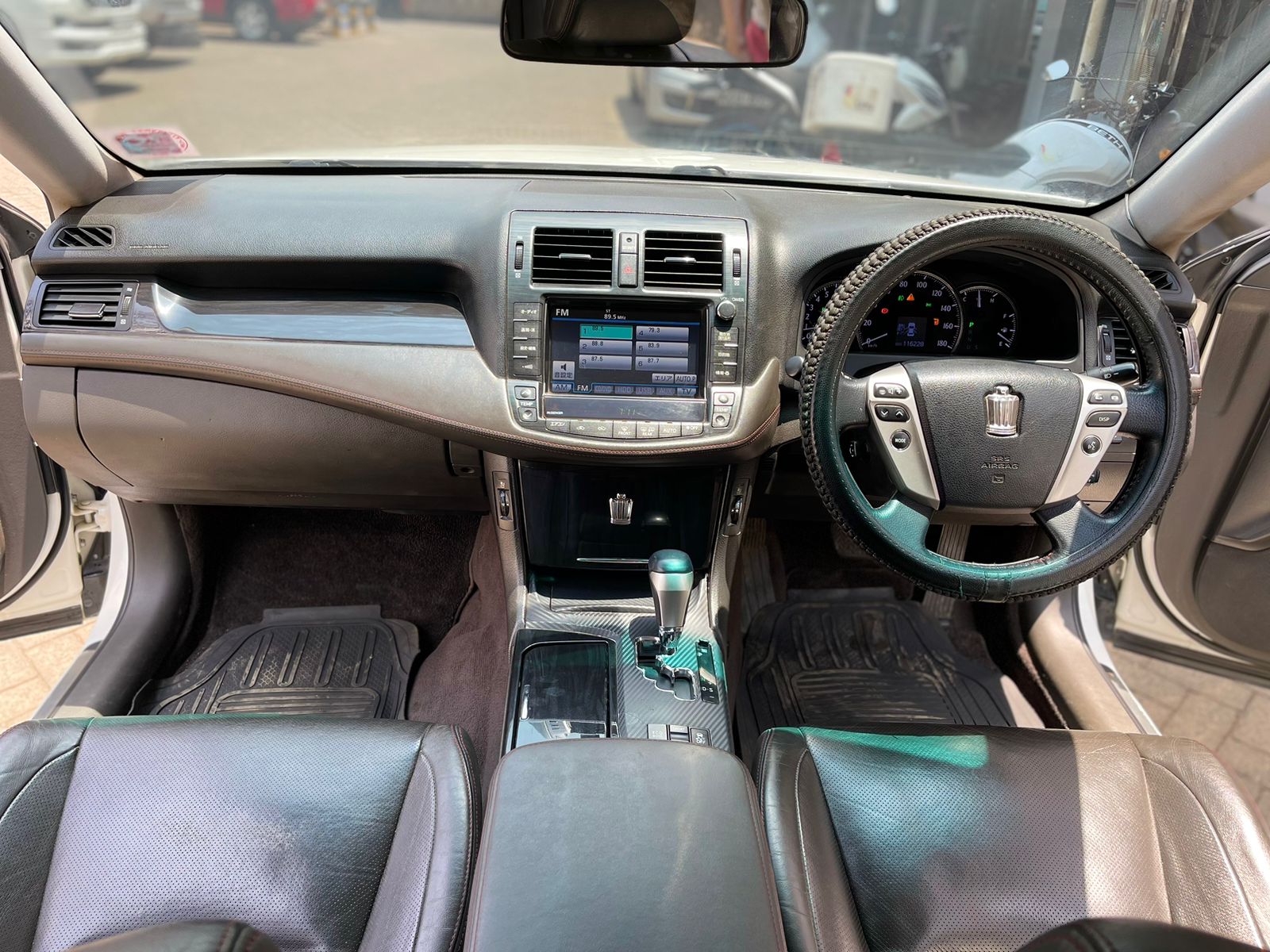 2012 Toyota Crown Athlete