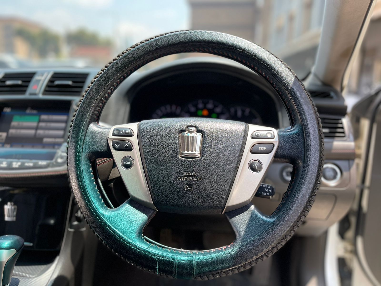 2012 Toyota Crown Athlete