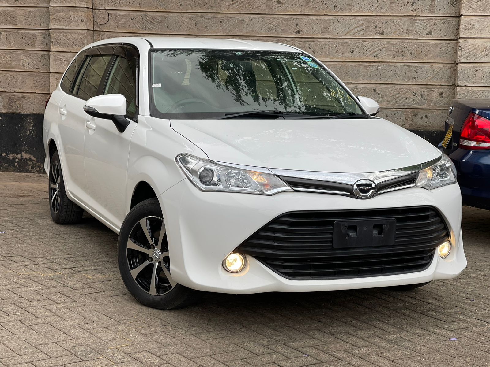 2015 Toyota Fielder