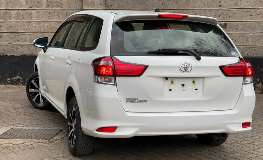 2015 Toyota Fielder