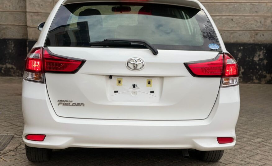 2015 Toyota Fielder