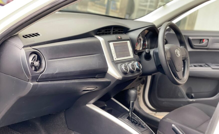 2015 Toyota Fielder