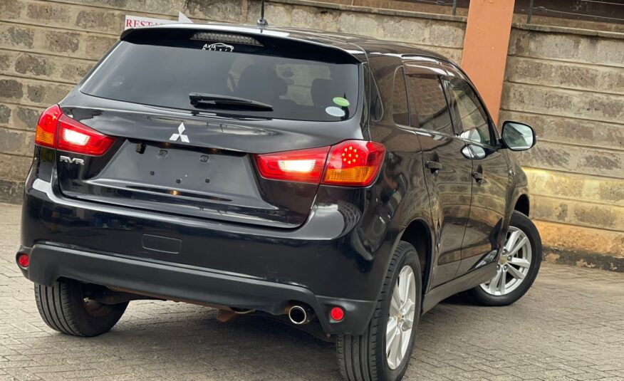 2013 Mitsubishi RVR