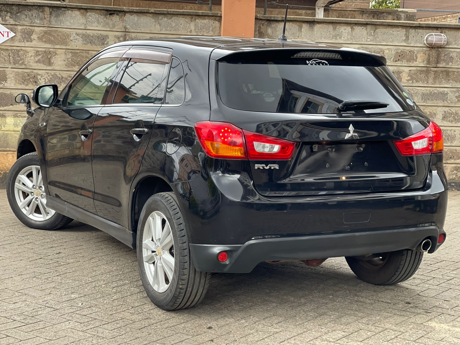 2013 Mitsubishi RVR