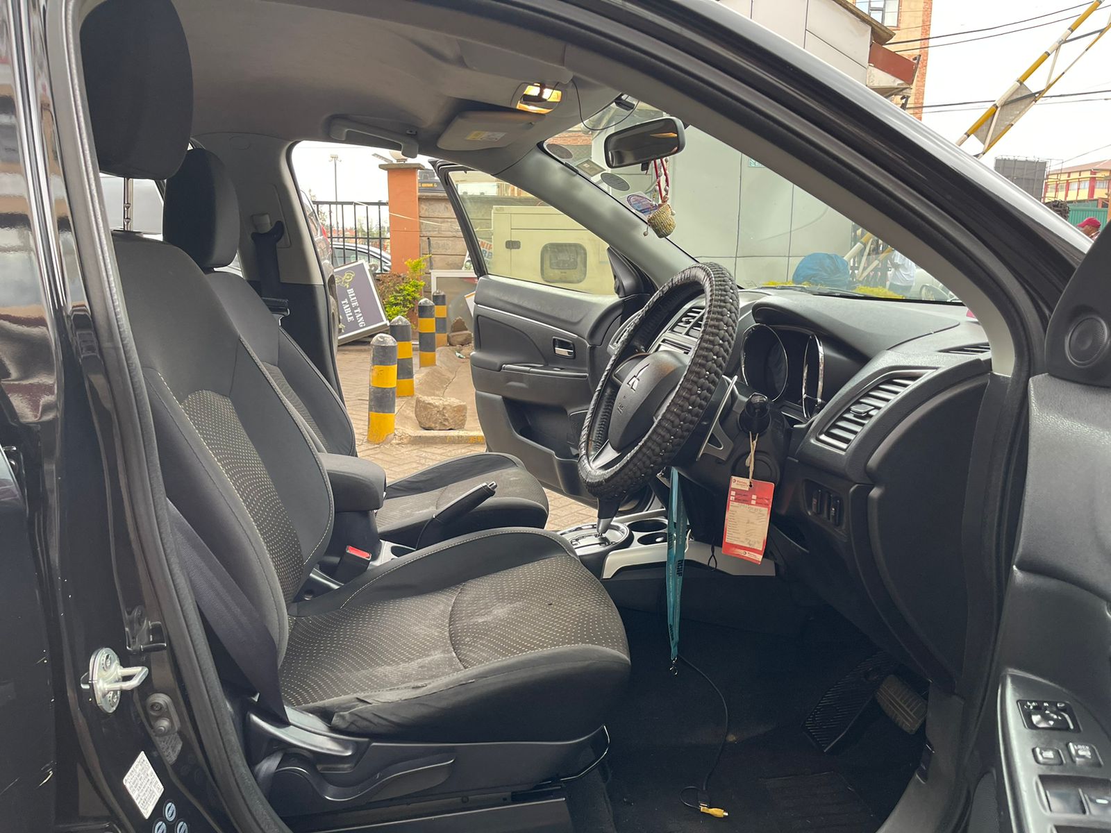 2013 Mitsubishi RVR