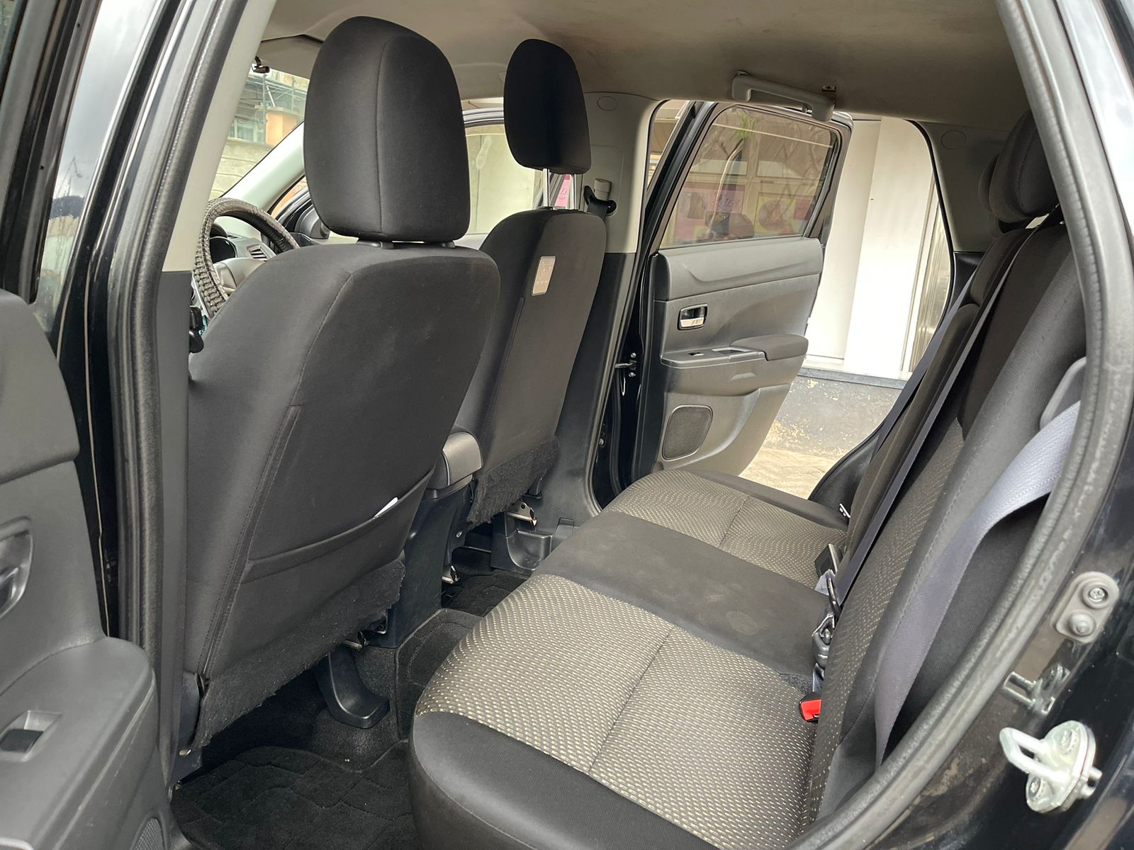 2013 Mitsubishi RVR