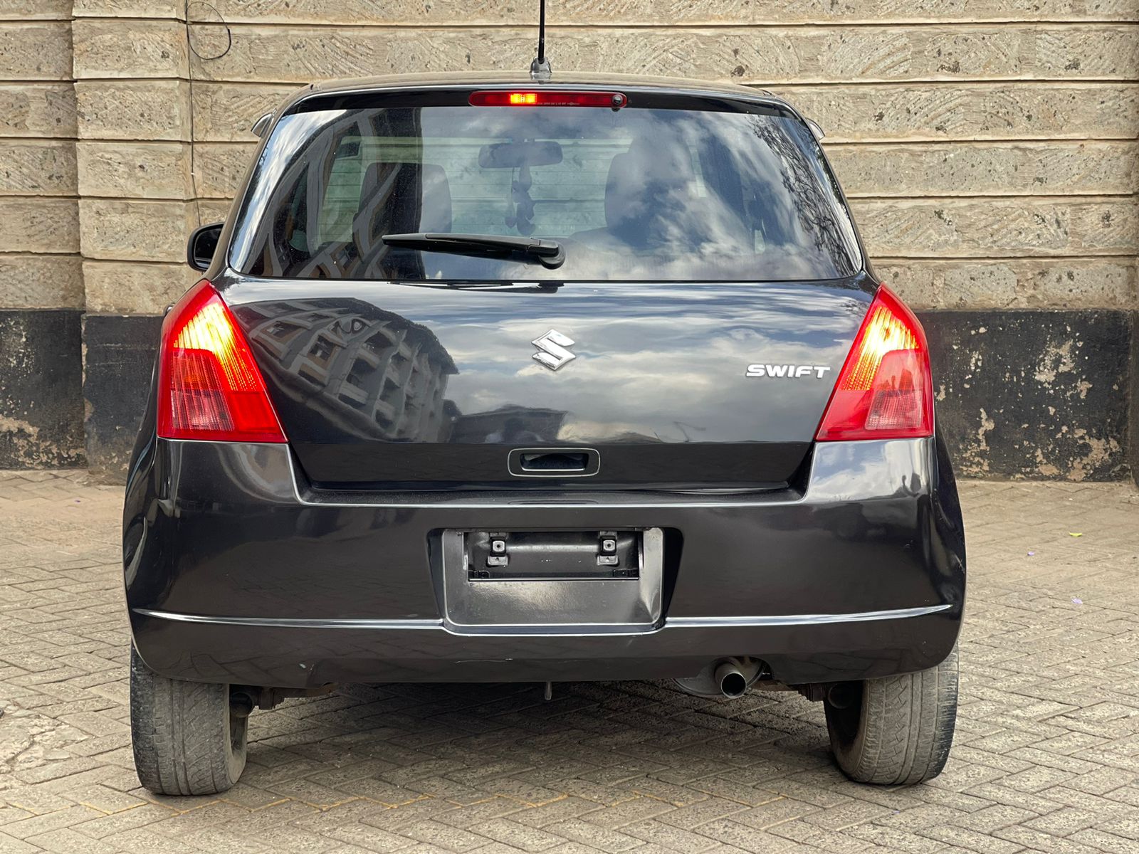 2008 Suzuki Swift - Quality cars under 700k Kenya