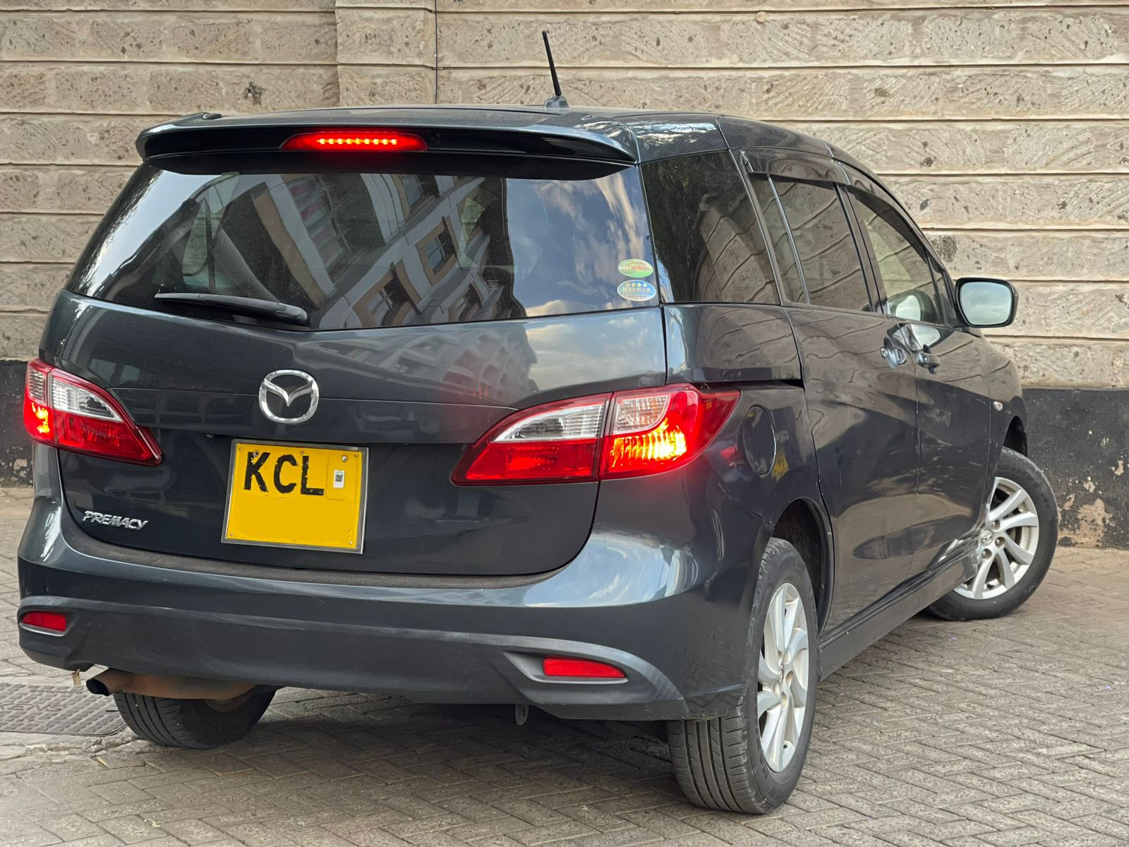 2011 Mazda Premacy