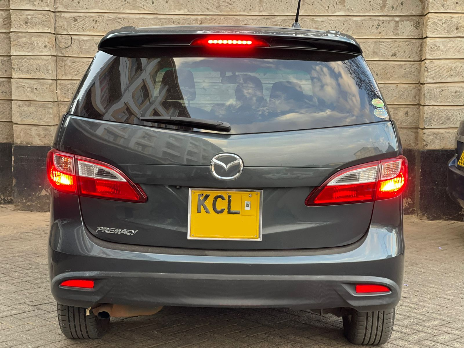 2011 Mazda Premacy