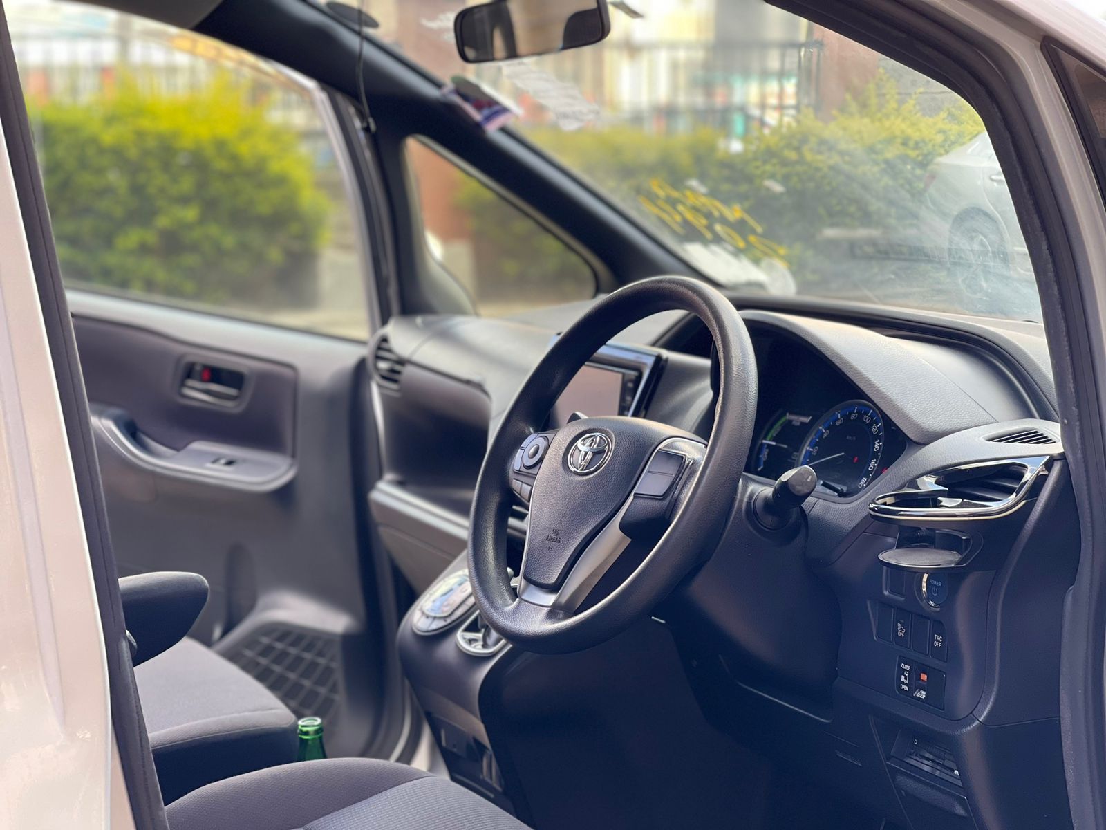 2015 Toyota Noah
