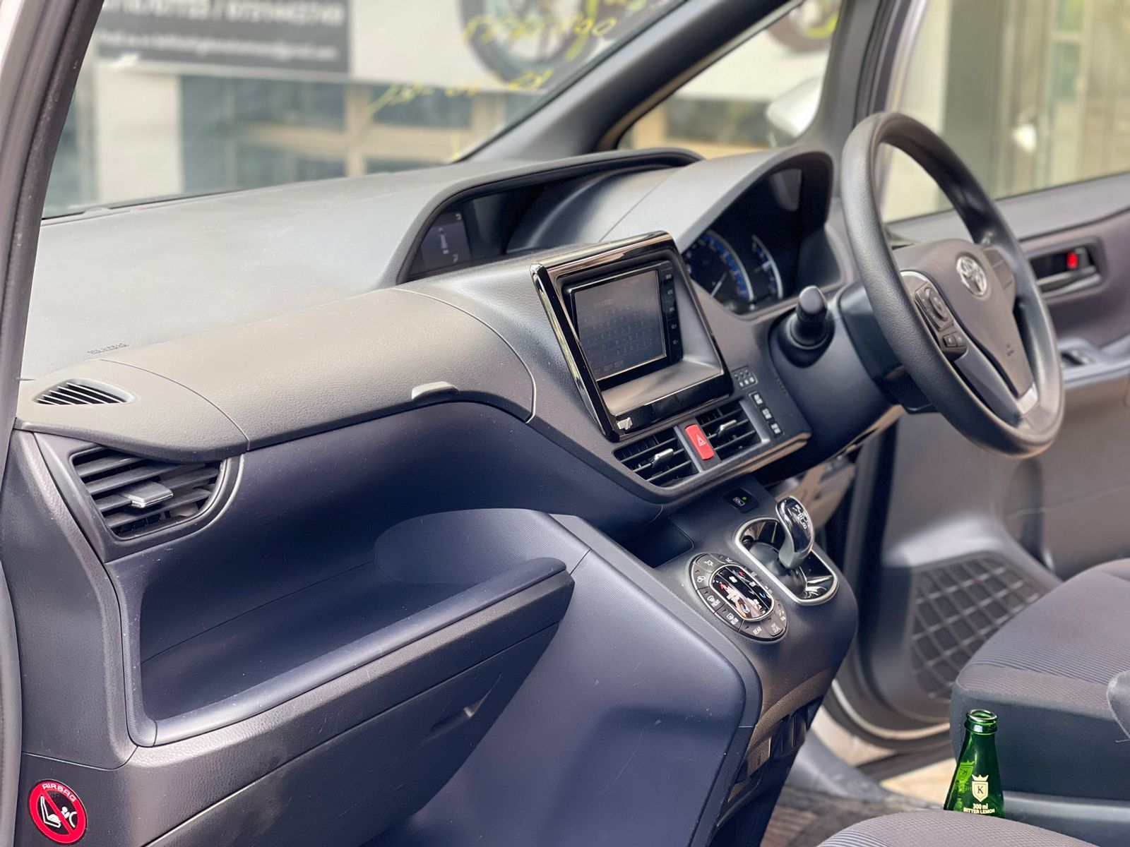 2015 Toyota Noah