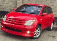 2003 Toyota IST