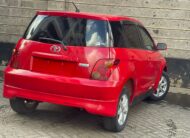2003 Toyota IST
