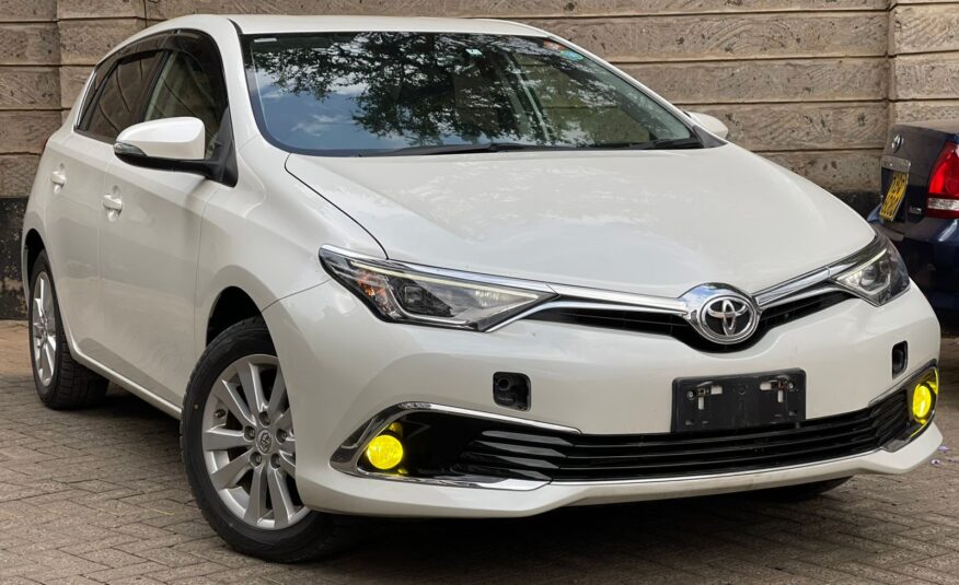 2015 Toyota Auris