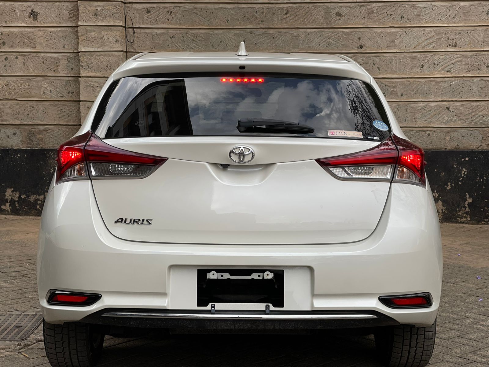 2015 Toyota Auris