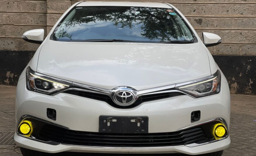 2015 Toyota Auris