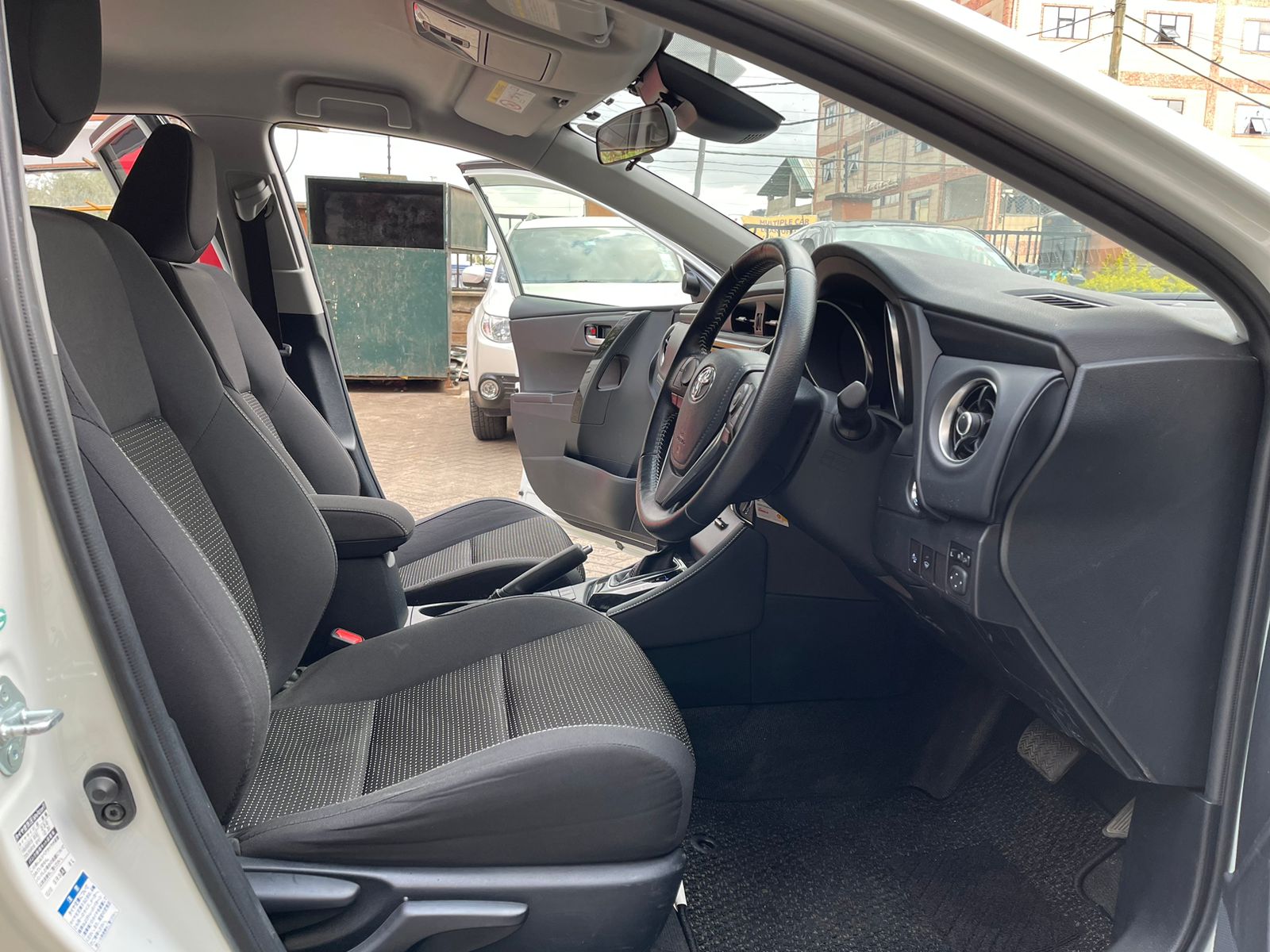 2015 Toyota Auris