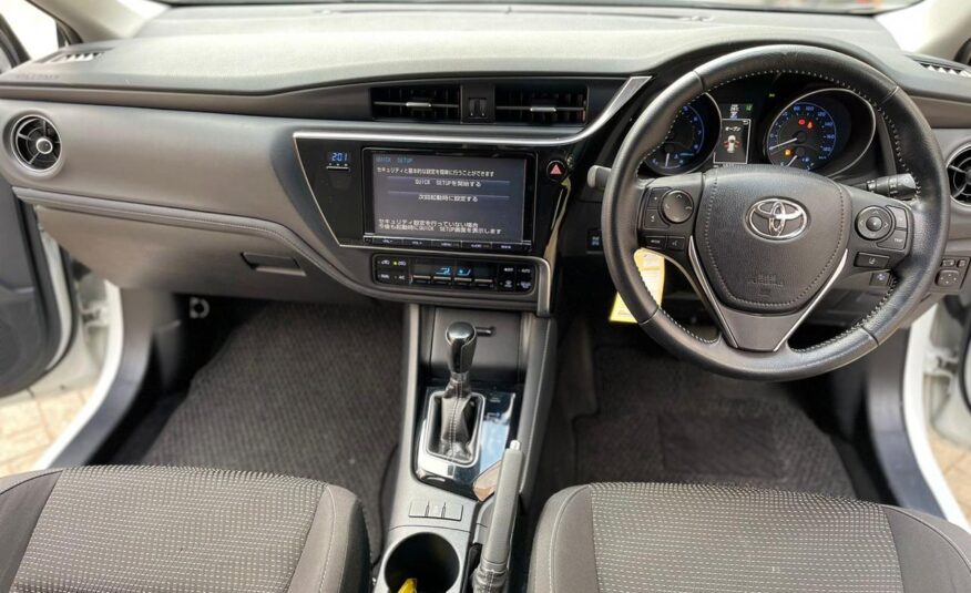 2015 Toyota Auris